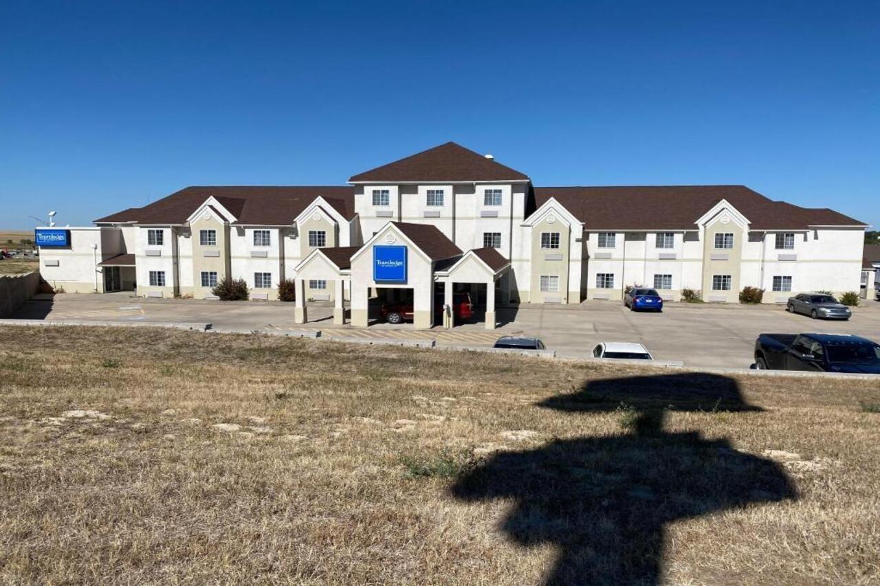 Travelodge By Wyndham Chadron Kültér fotó