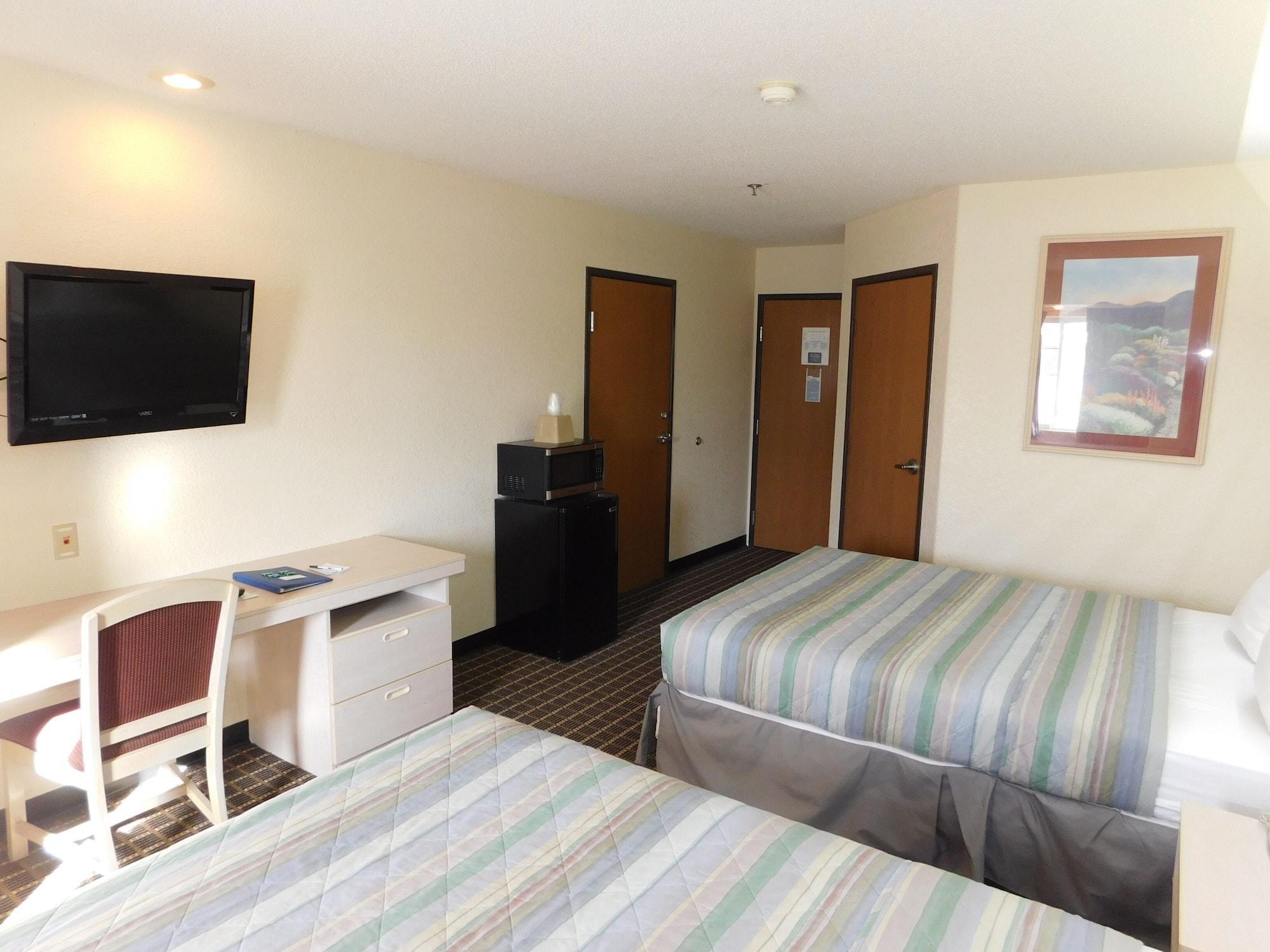 Travelodge By Wyndham Chadron Kültér fotó