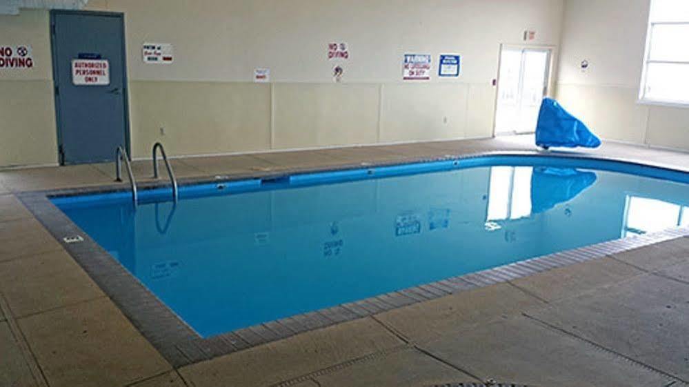 Travelodge By Wyndham Chadron Kültér fotó